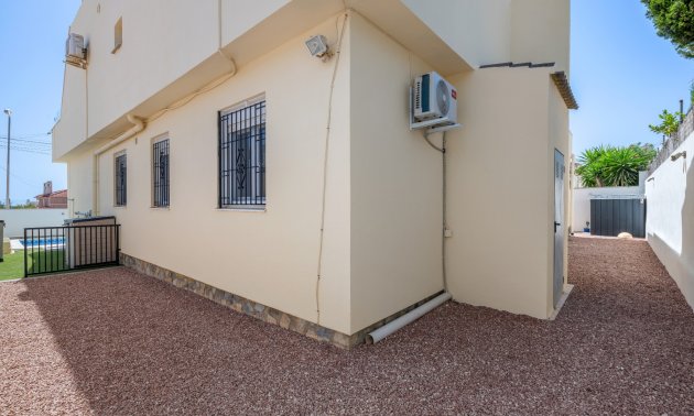 Resale - Villa -
Ciudad Quesada - Ciudad Quesada - Town