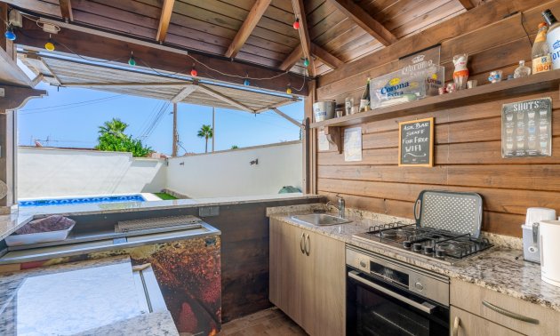 Resale - Villa -
Ciudad Quesada - Ciudad Quesada - Town