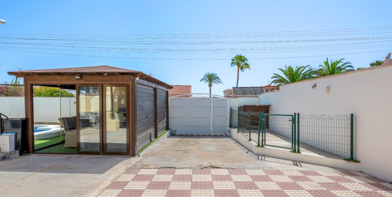 Resale - Villa -
Ciudad Quesada - Ciudad Quesada - Town