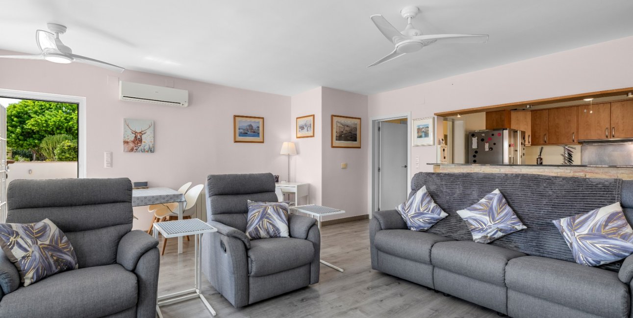 Resale - Villa -
Ciudad Quesada - Ciudad Quesada - Town
