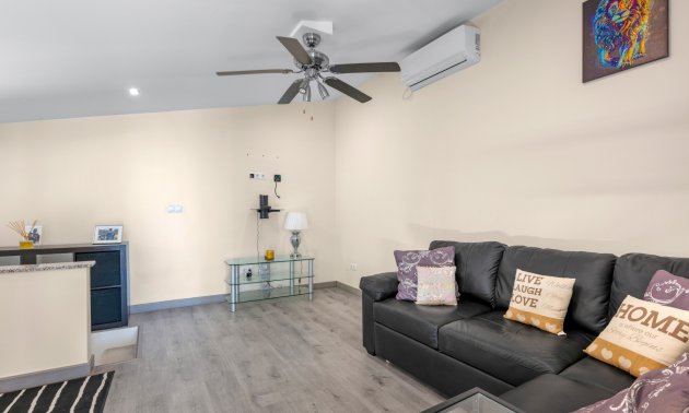 Resale - Villa -
Ciudad Quesada - Ciudad Quesada - Town