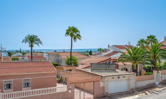 Resale - Villa -
Ciudad Quesada - Ciudad Quesada - Town