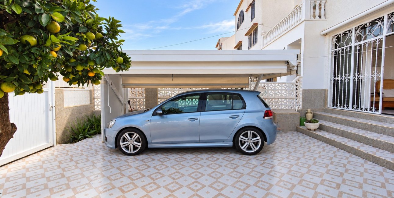 Reventa - Adosado -
Torrevieja - Torrevieja - Centre