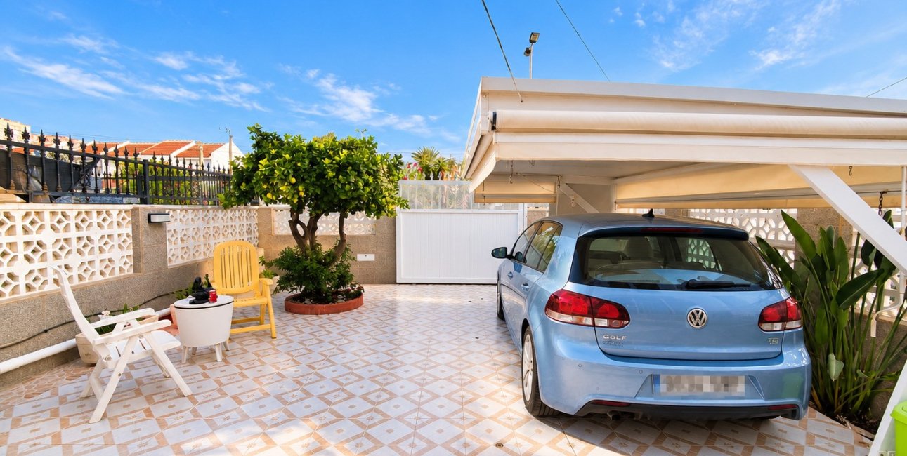 Reventa - Adosado -
Torrevieja - Torrevieja - Centre