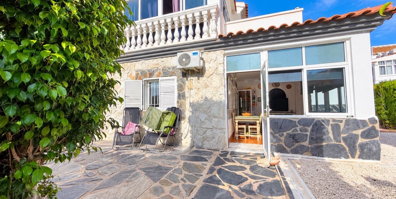 Resale - Townhouse -
Orihuela Costa - Playa Flamenca