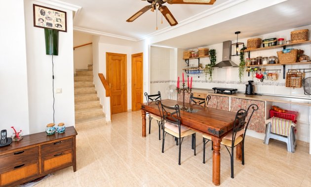 Resale - Townhouse -
Orihuela Costa - Playa Flamenca