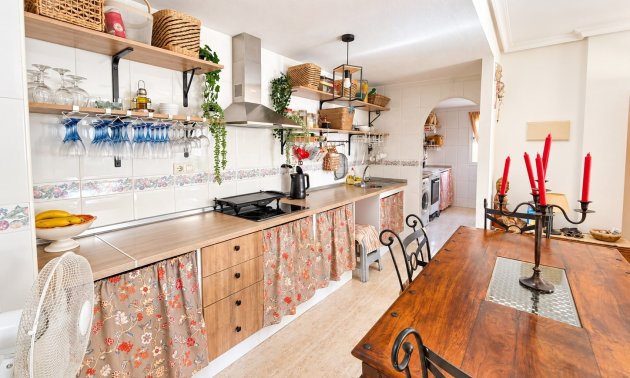 Resale - Townhouse -
Orihuela Costa - Playa Flamenca