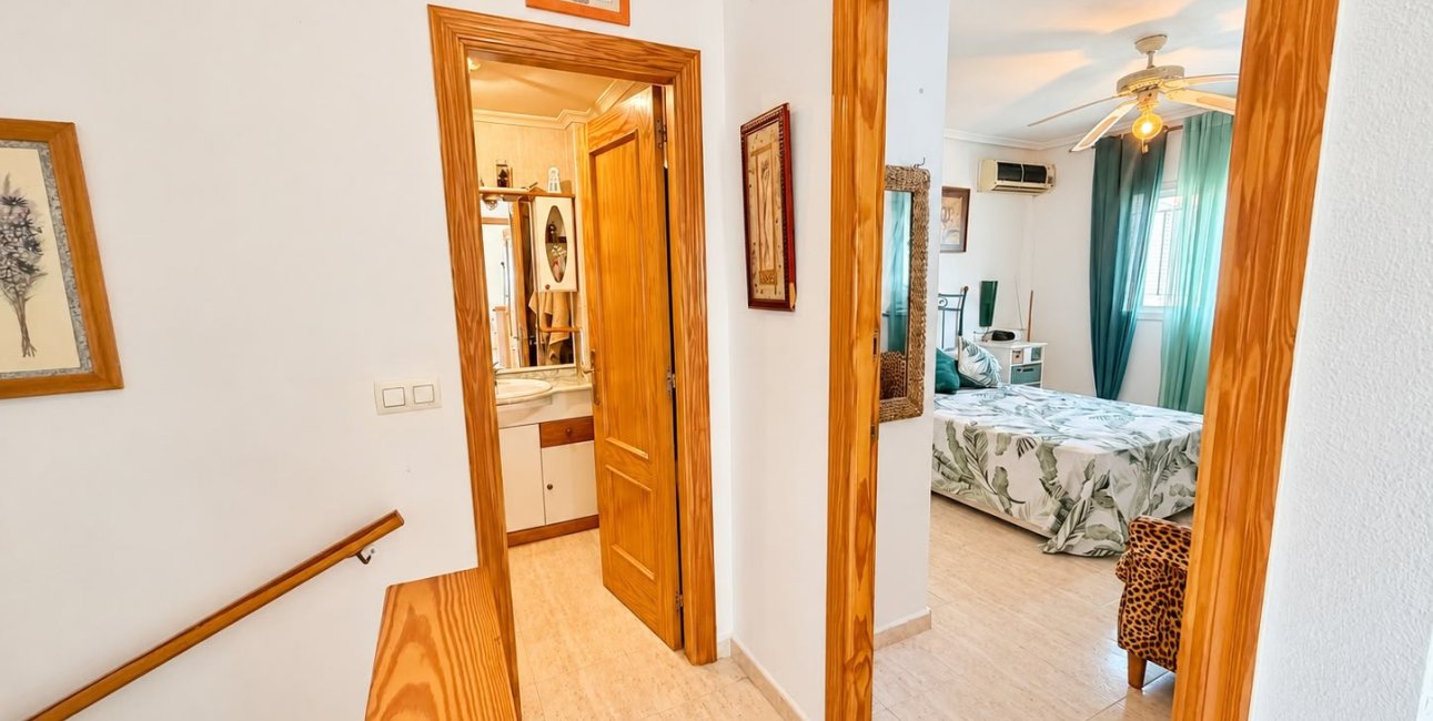 Resale - Townhouse -
Orihuela Costa - Playa Flamenca