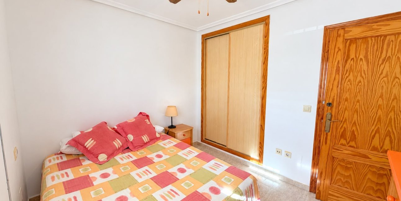 Resale - Townhouse -
Orihuela Costa - Playa Flamenca