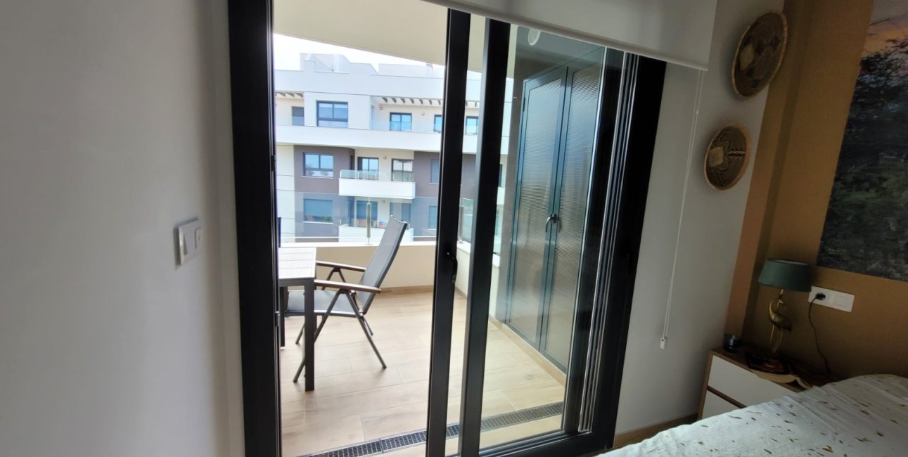 Resale - Apartment / flat -
Orihuela Costa - Villamartin