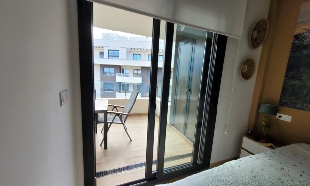 Resale - Apartment / flat -
Orihuela Costa - Villamartin