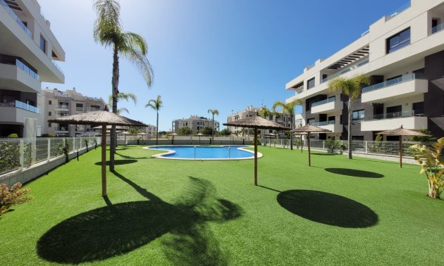 Resale - Apartment / flat -
Orihuela Costa - Villamartin