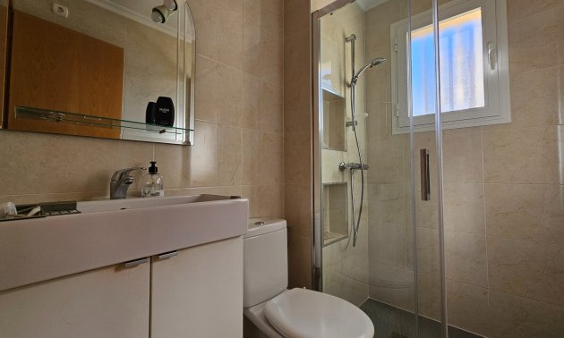 Resale - Apartment / flat -
Torrevieja - Torreblanca