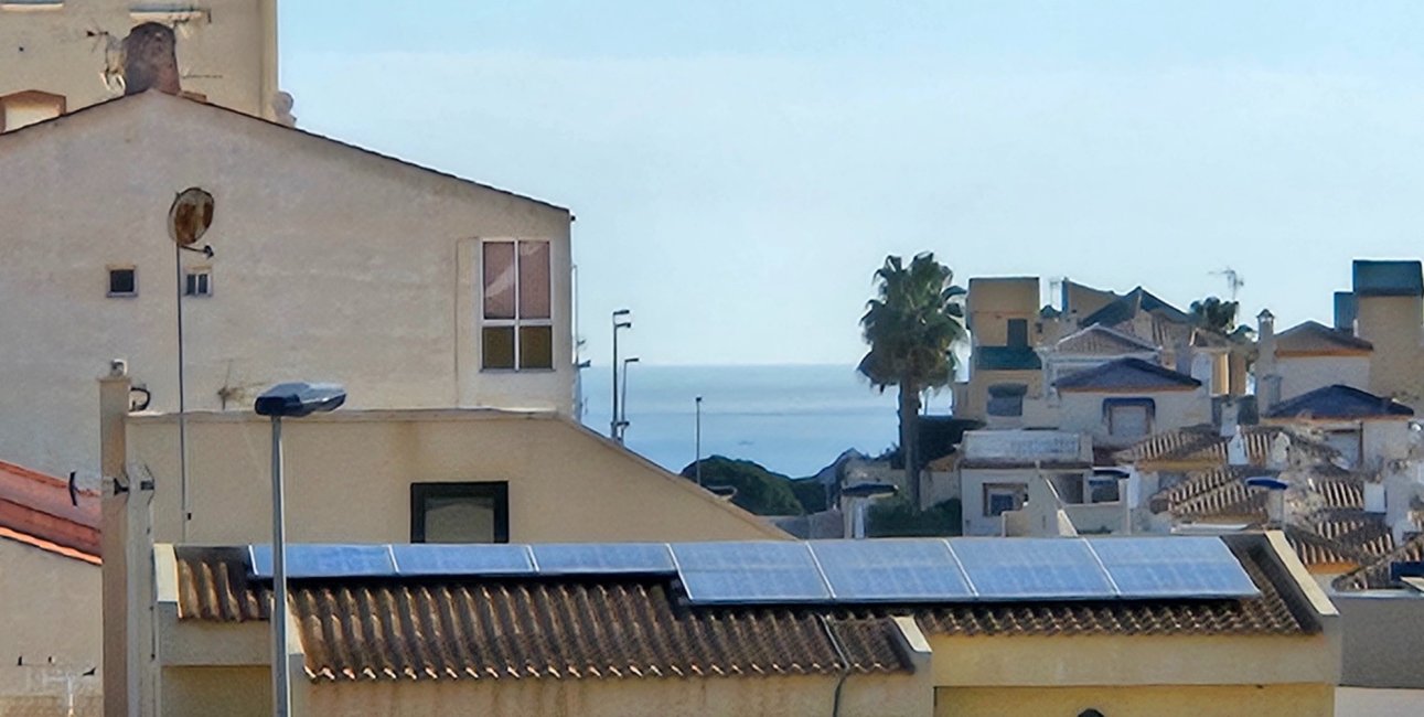 Resale - Apartment / flat -
Torrevieja - Torreblanca