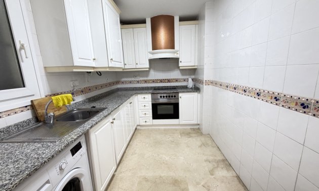 Resale - Apartment / flat -
Orihuela Costa - Villamartin