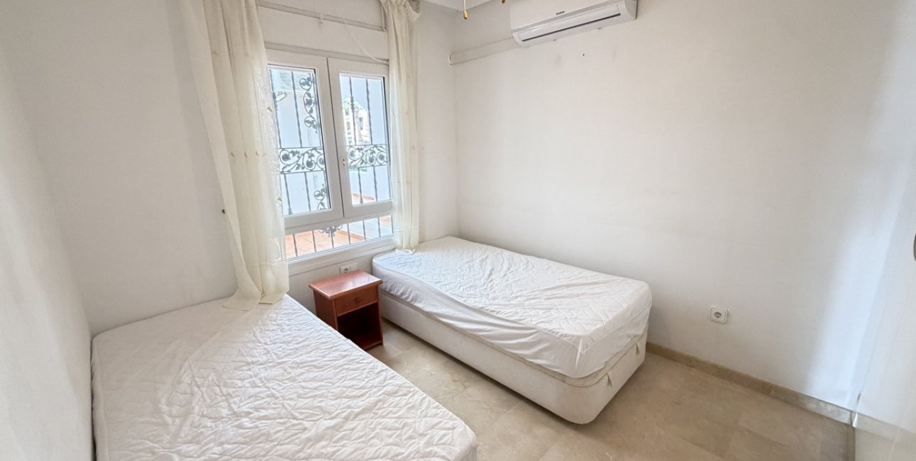 Resale - Apartment / flat -
Orihuela Costa - Villamartin
