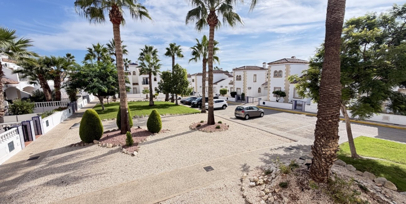 Resale - Apartment / flat -
Orihuela Costa - Villamartin