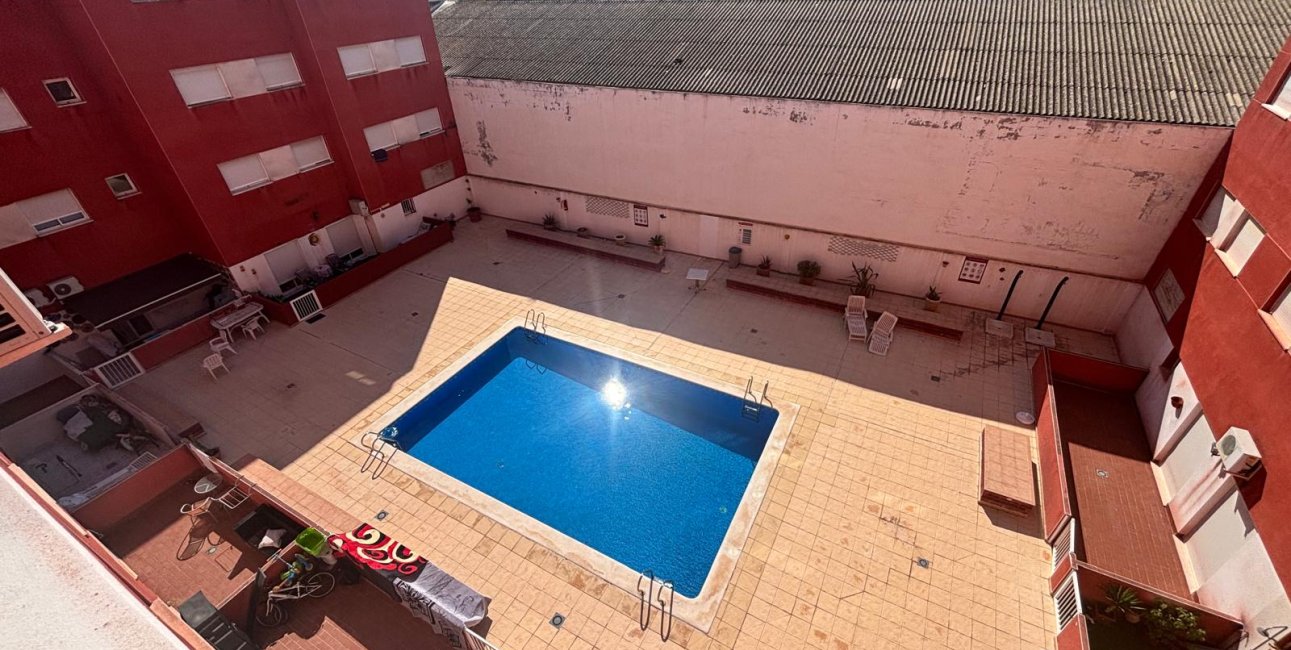 Resale - Apartment / flat -
Almoradi - Almoradi - Town