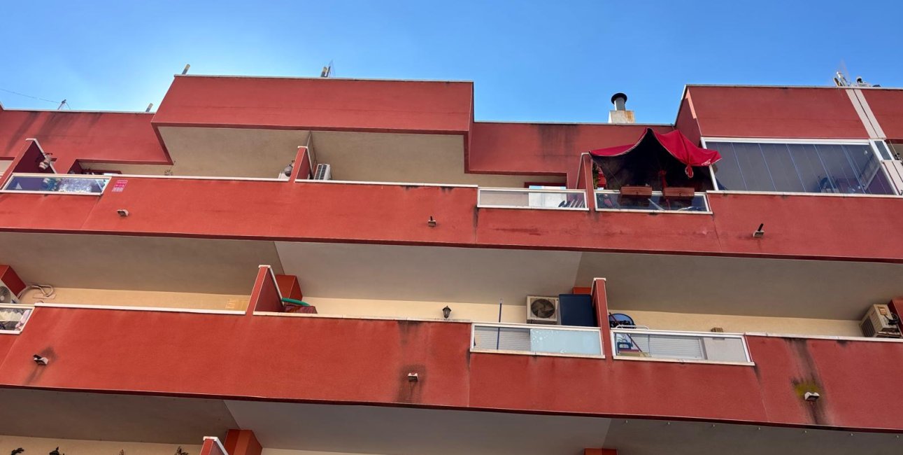 Resale - Apartment / flat -
Almoradi - Almoradi - Town