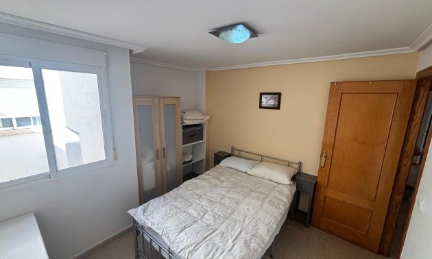 Resale - Apartment / flat -
Almoradi - Almoradi - Town