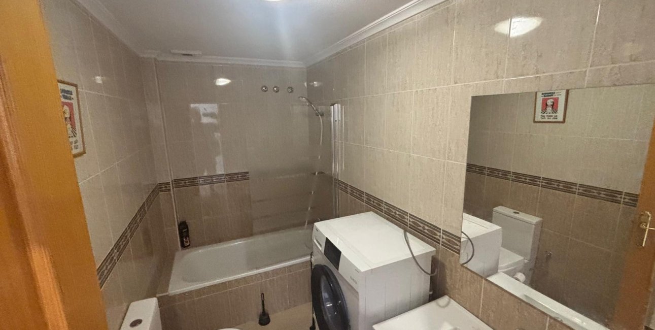 Resale - Apartment / flat -
Almoradi - Almoradi - Town