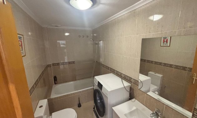 Resale - Apartment / flat -
Almoradi - Almoradi - Town