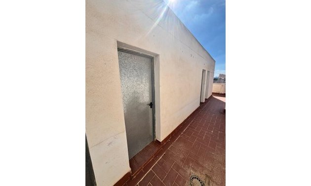 Resale - Apartment / flat -
Almoradi - Almoradi - Town