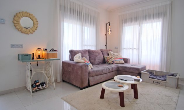 Resale - Country House -
Dolores - Dolores - Country