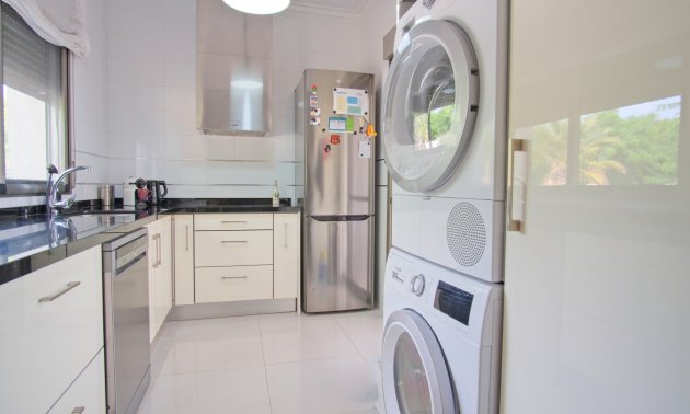 Resale - Country House -
Dolores - Dolores - Country