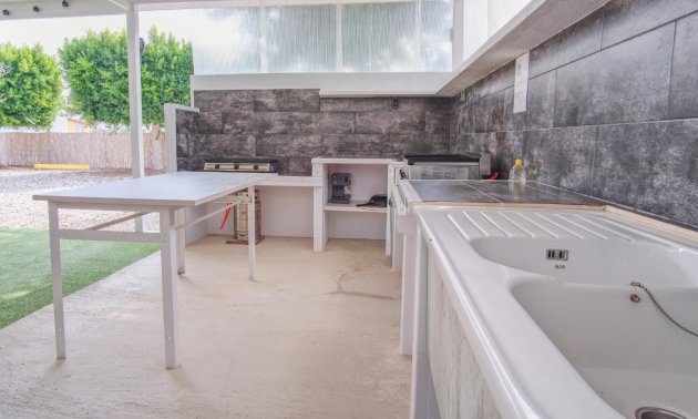 Resale - Country House -
Dolores - Dolores - Country