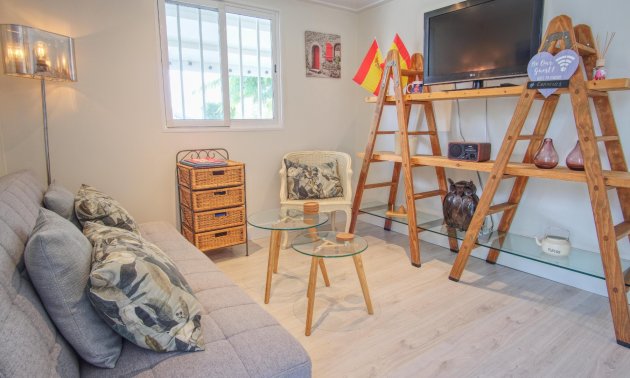 Resale - Country House -
Dolores - Dolores - Country