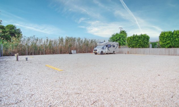 Resale - Country House -
Dolores - Dolores - Country