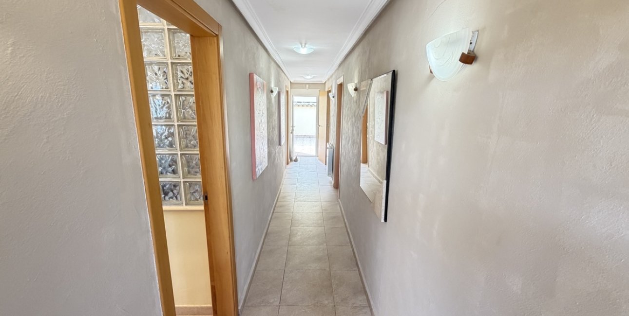 Resale - Villa -
Orihuela Costa - Cabo Roig