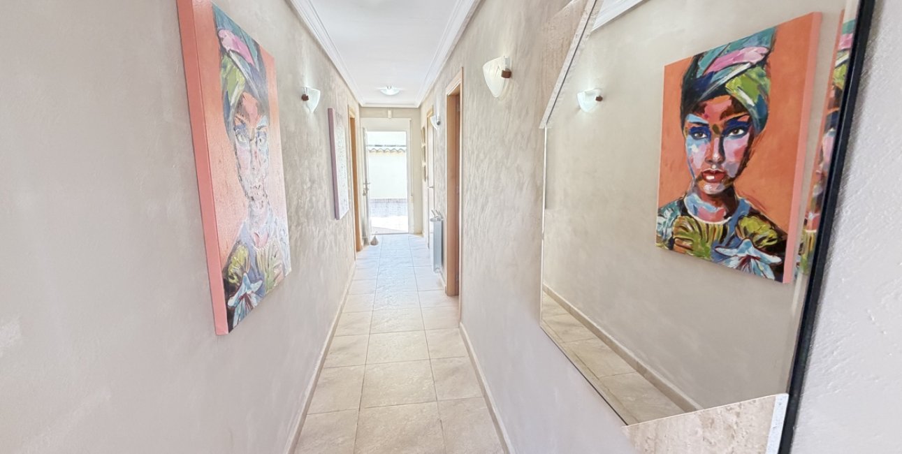 Resale - Villa -
Orihuela Costa - Cabo Roig