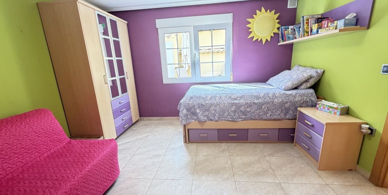 Resale - Villa -
Orihuela Costa - Cabo Roig