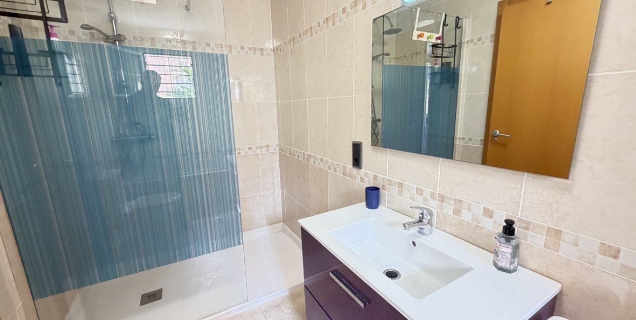 Resale - Villa -
Orihuela Costa - Cabo Roig