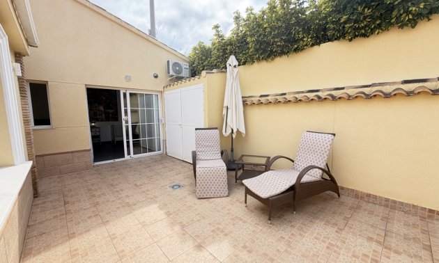 Resale - Villa -
Orihuela Costa - Cabo Roig