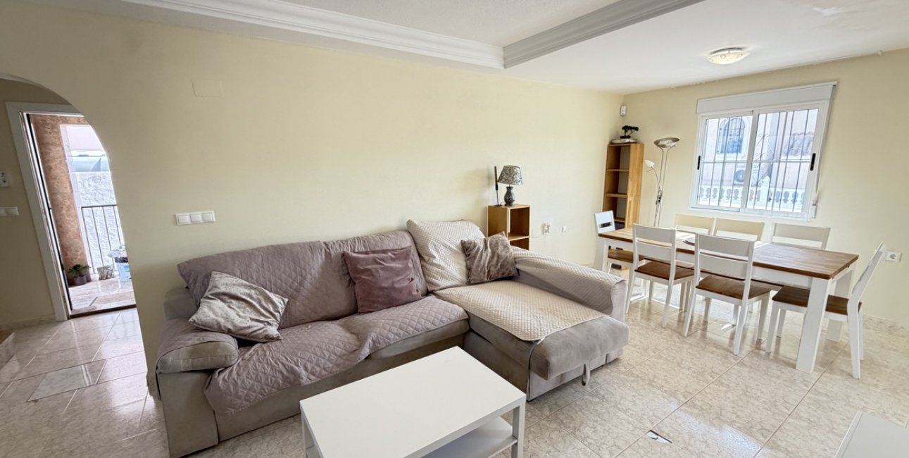 Resale - Villa -
Orihuela Costa - El Galan