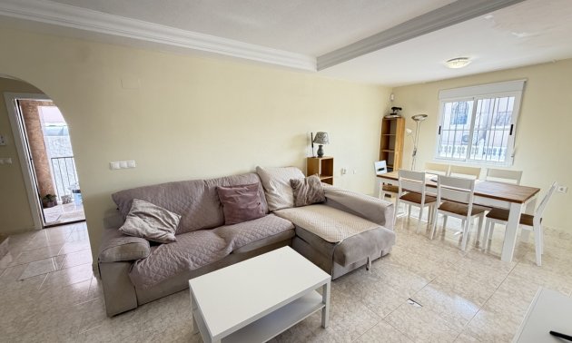 Resale - Villa -
Orihuela Costa - El Galan