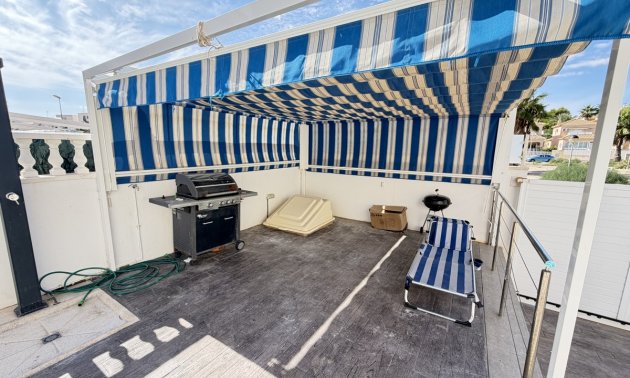 Resale - Villa -
Orihuela Costa - El Galan