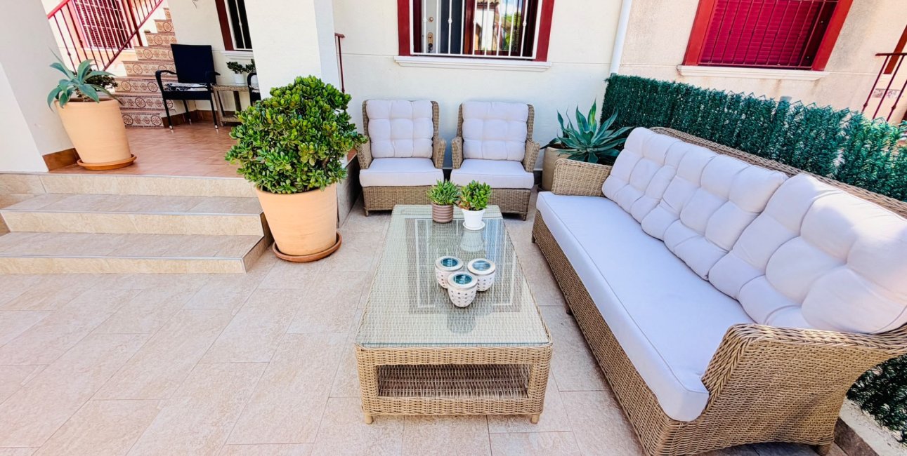 Resale - Townhouse -
Daya Vieja - Daya Vieja - Town