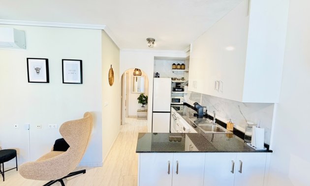 Resale - Townhouse -
Daya Vieja - Daya Vieja - Town