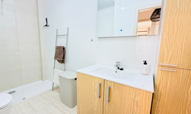 Resale - Townhouse -
Daya Vieja - Daya Vieja - Town