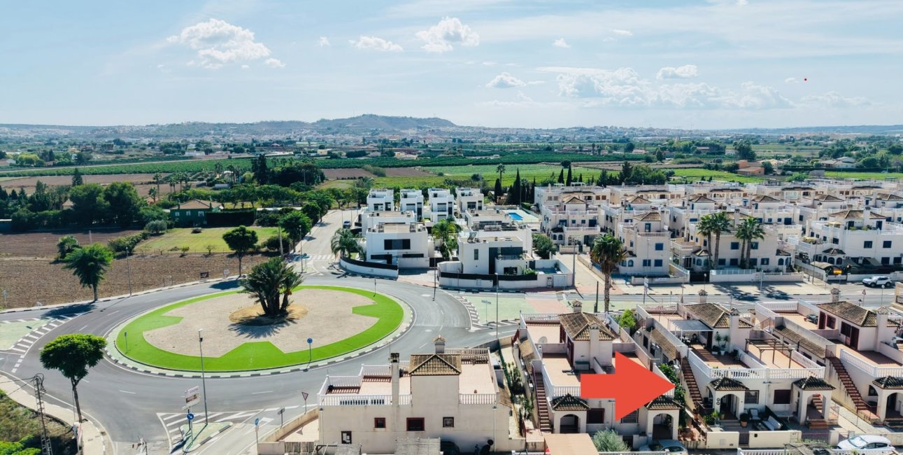 Resale - Townhouse -
Daya Vieja - Daya Vieja - Town