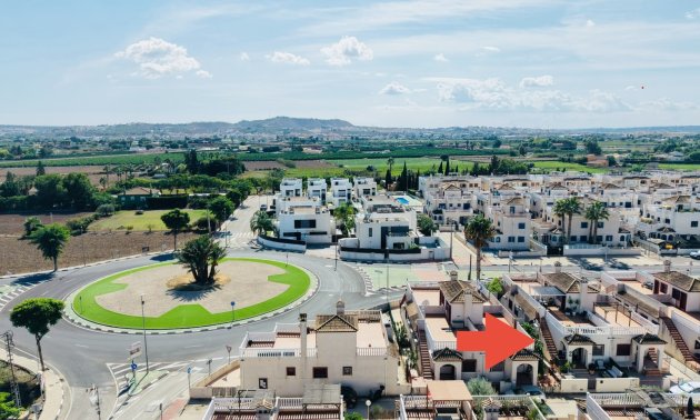 Resale - Townhouse -
Daya Vieja - Daya Vieja - Town