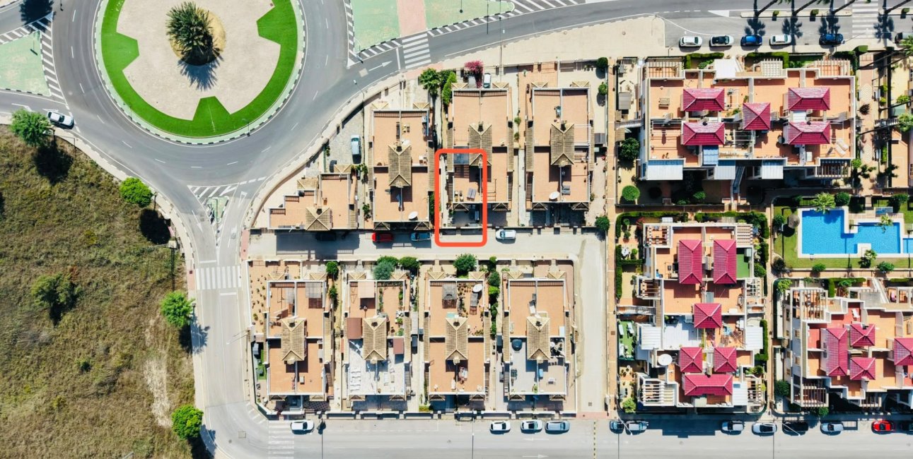 Resale - Townhouse -
Daya Vieja - Daya Vieja - Town