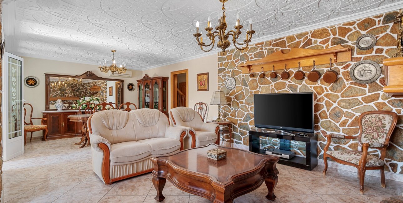 Resale - Villa -
Ciudad Quesada - Ciudad Quesada - Town