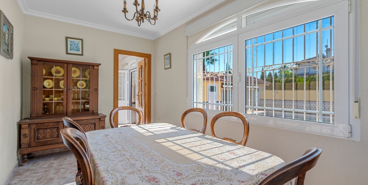 Resale - Villa -
Ciudad Quesada - Ciudad Quesada - Town