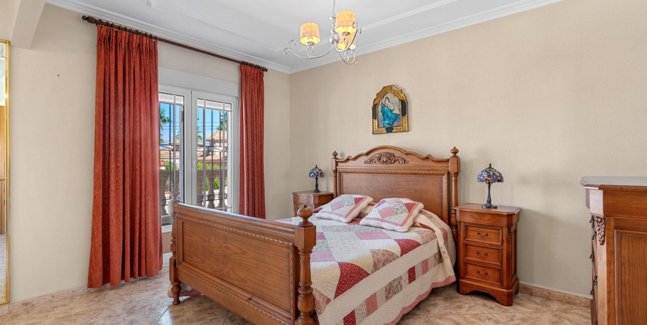 Resale - Villa -
Ciudad Quesada - Ciudad Quesada - Town