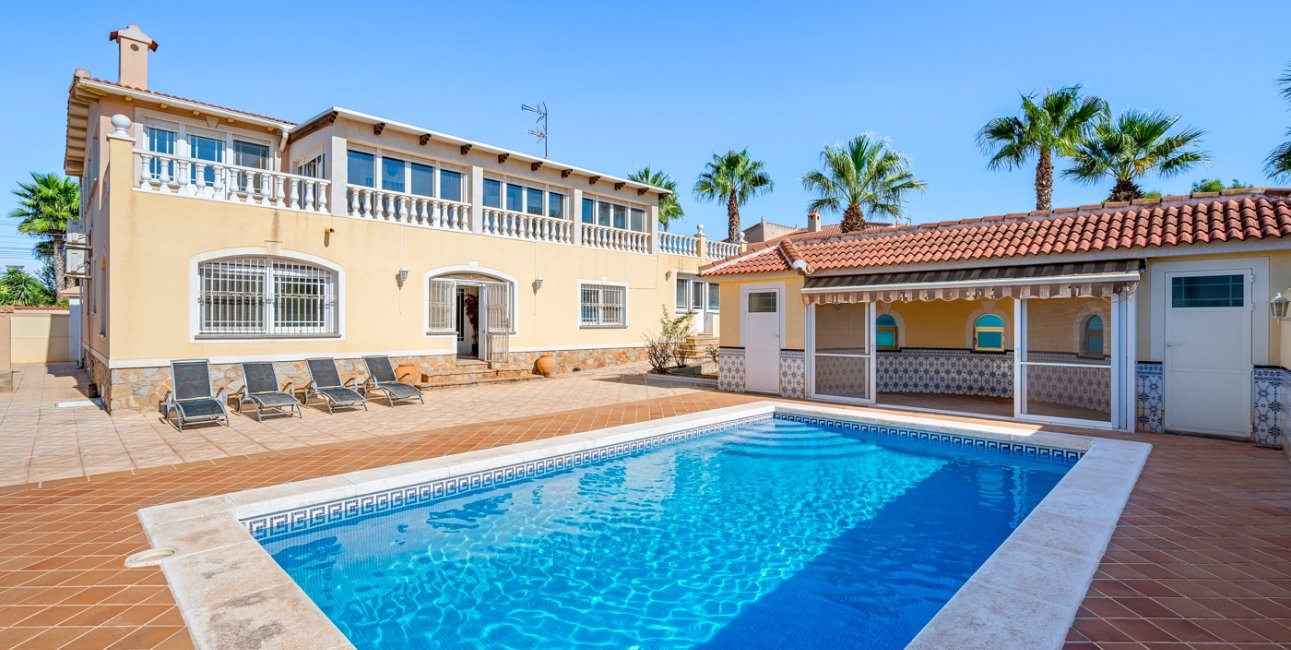 Resale - Villa -
Ciudad Quesada - Ciudad Quesada - Town